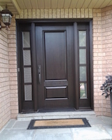 Traditional Flattop Mastergrain Fiberglass single door with 2 panel sidelights with SDL